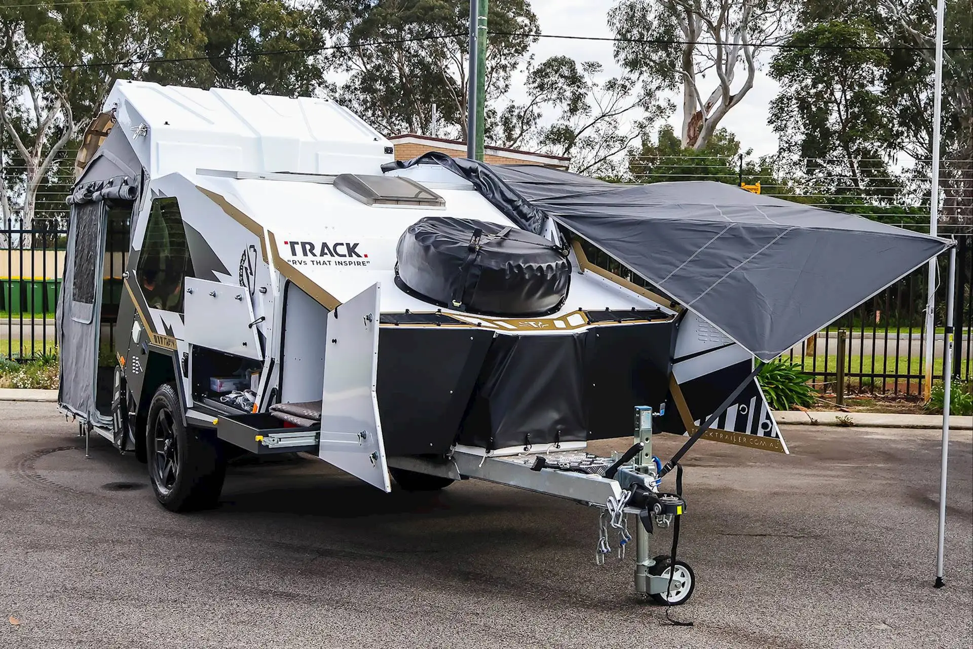Caravan Exterior