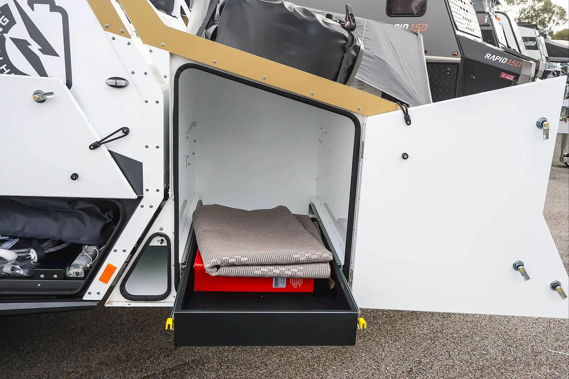 Caravan Exterior
