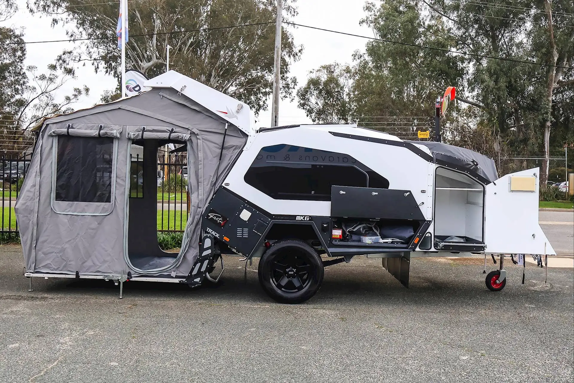 Caravan Exterior