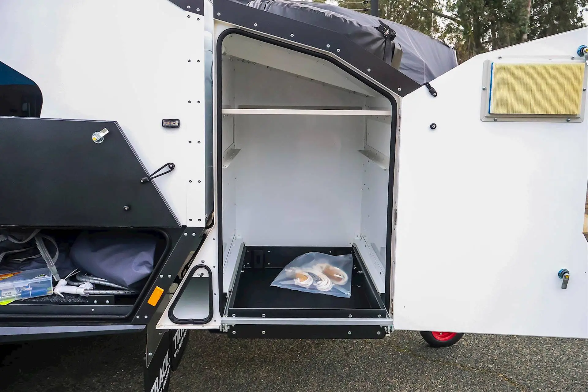 Caravan Exterior