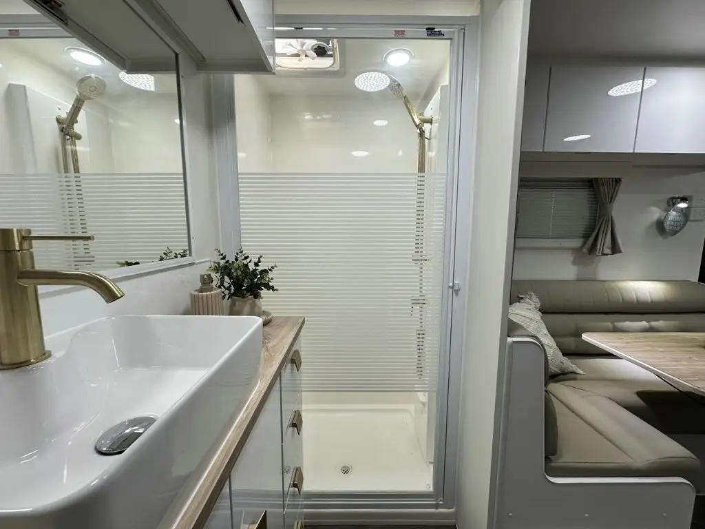 Caravan Gallery Image 22