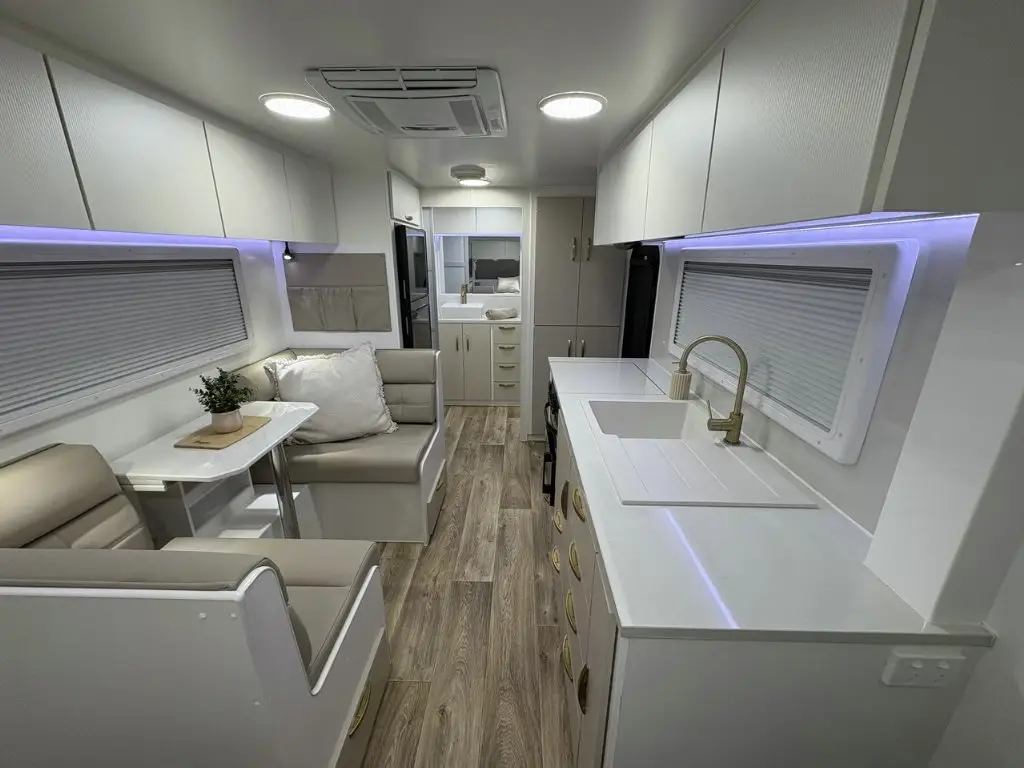 Caravan Gallery Image 3