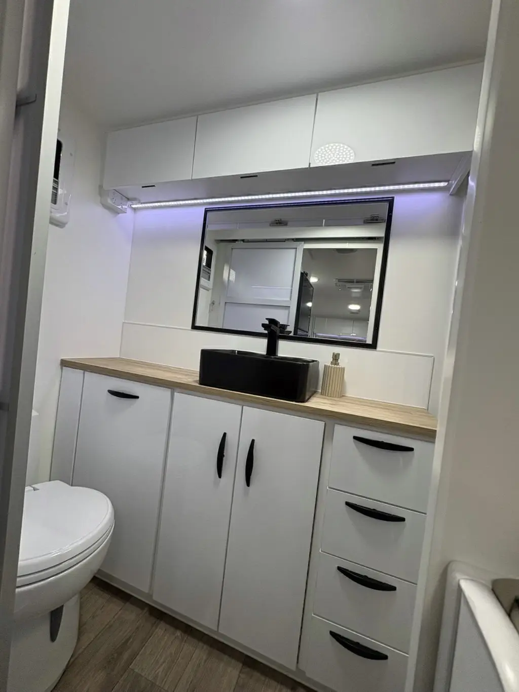 Caravan Gallery Image 12