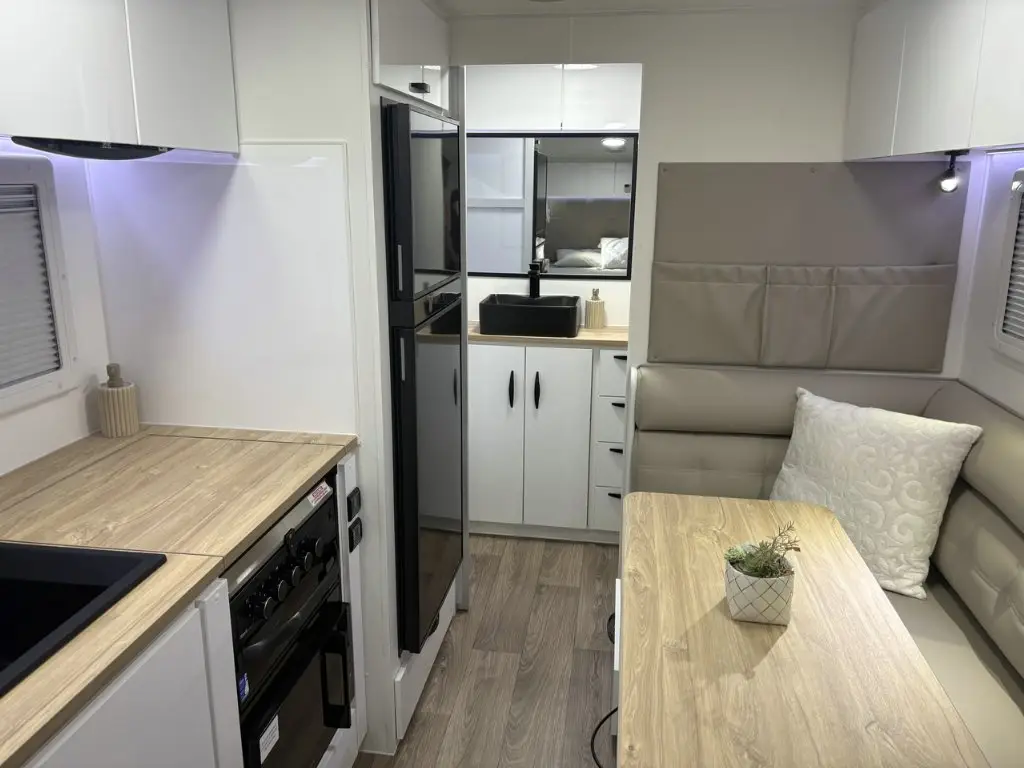 Caravan Gallery Image 3