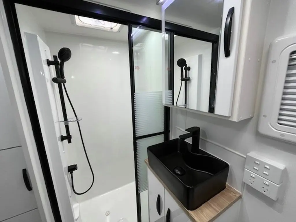 Caravan Gallery Image 25