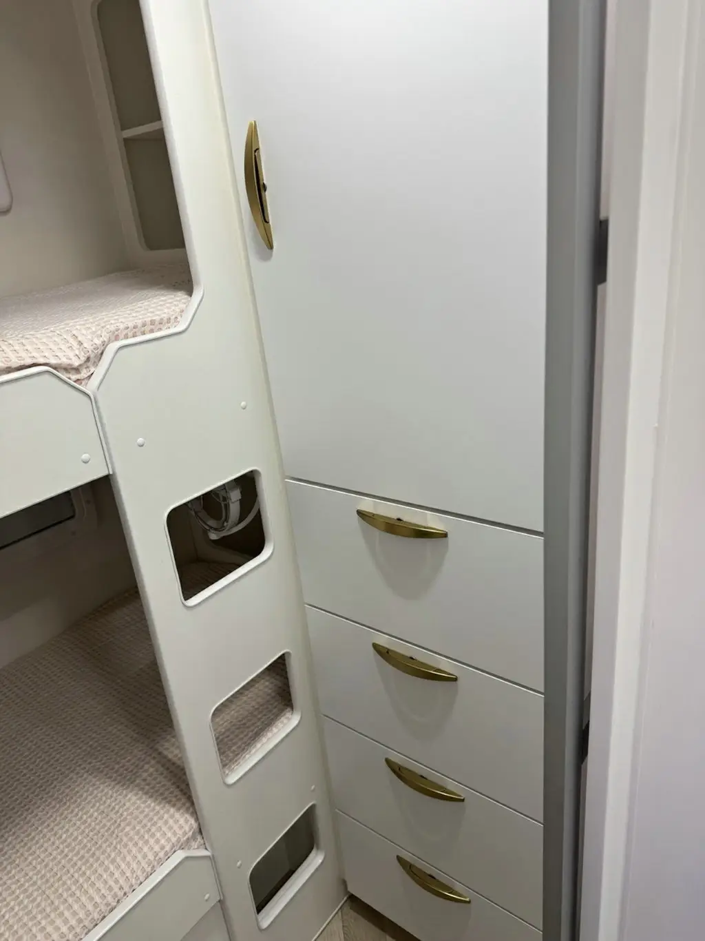 Caravan Gallery Image 35