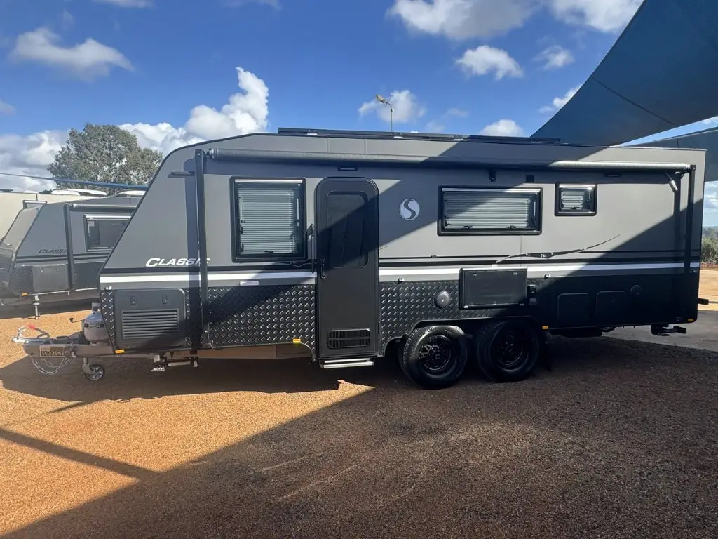 Caravan Gallery Image 3