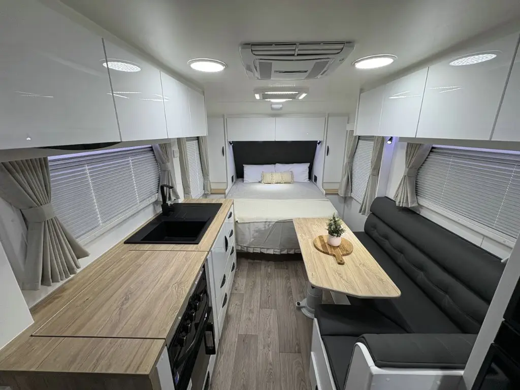Caravan Gallery Image 2