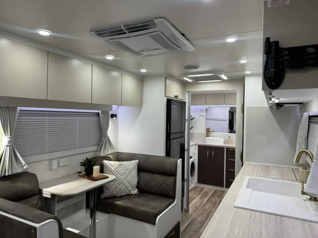 Caravan Gallery Image 2