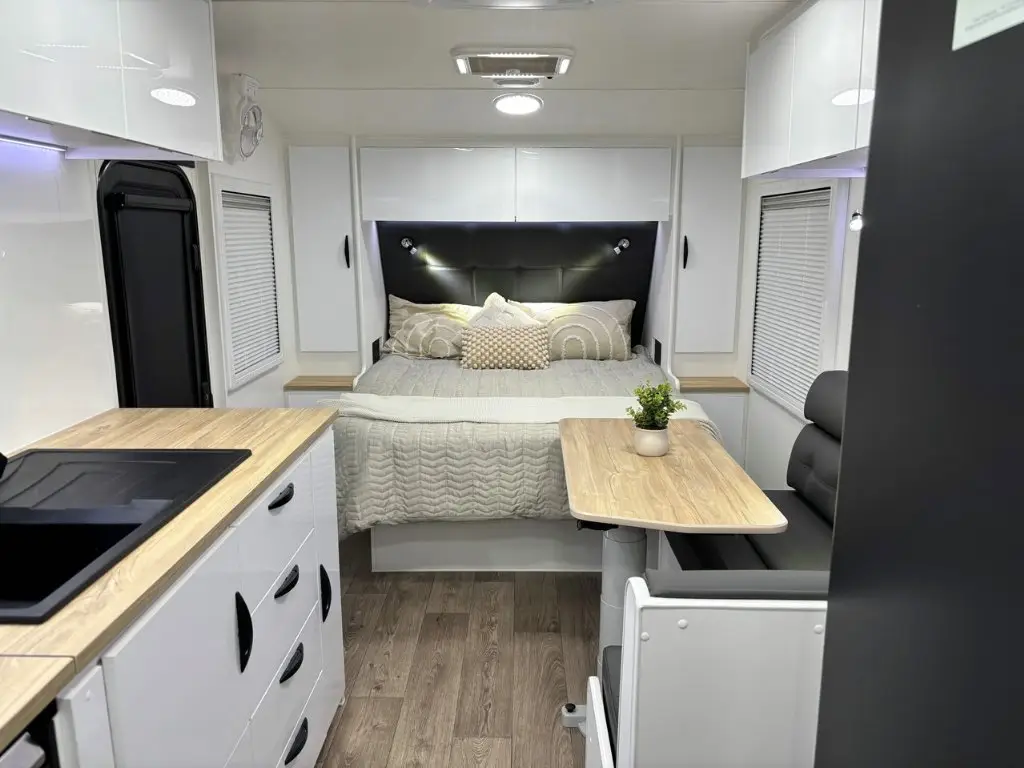 Caravan Gallery Image 2