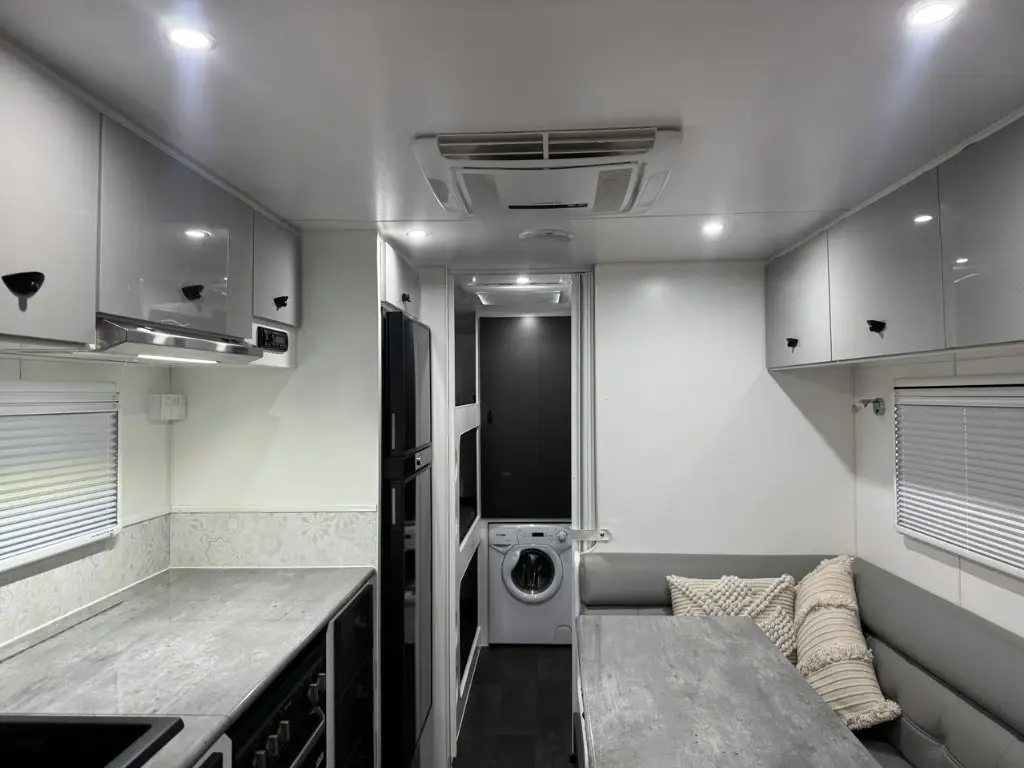 Caravan Gallery Image 2