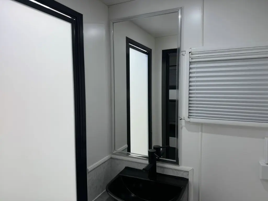 Caravan Gallery Image 33