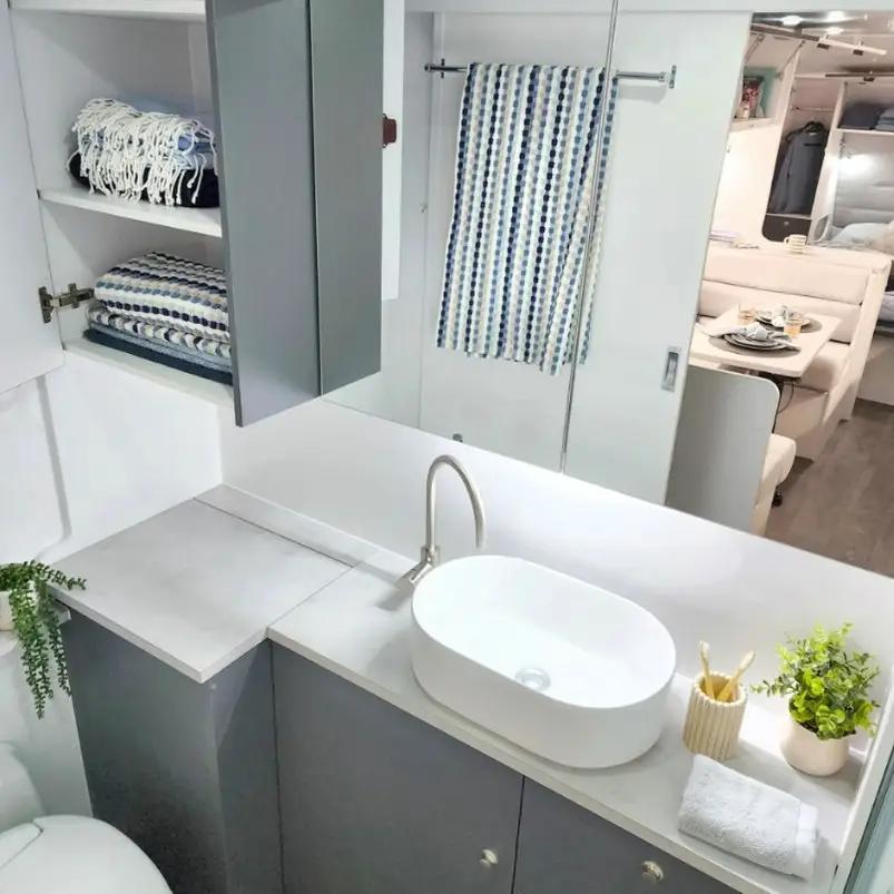NEW 2026 DREAMHAVEN 20 SERIES TOURLINE Image