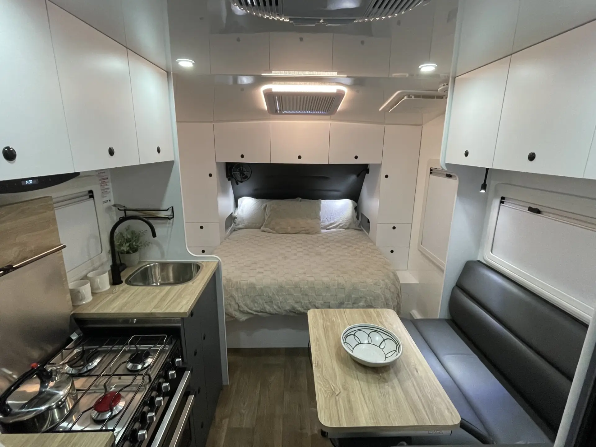 2026 Dreamhaven Tourline 15 Series Image