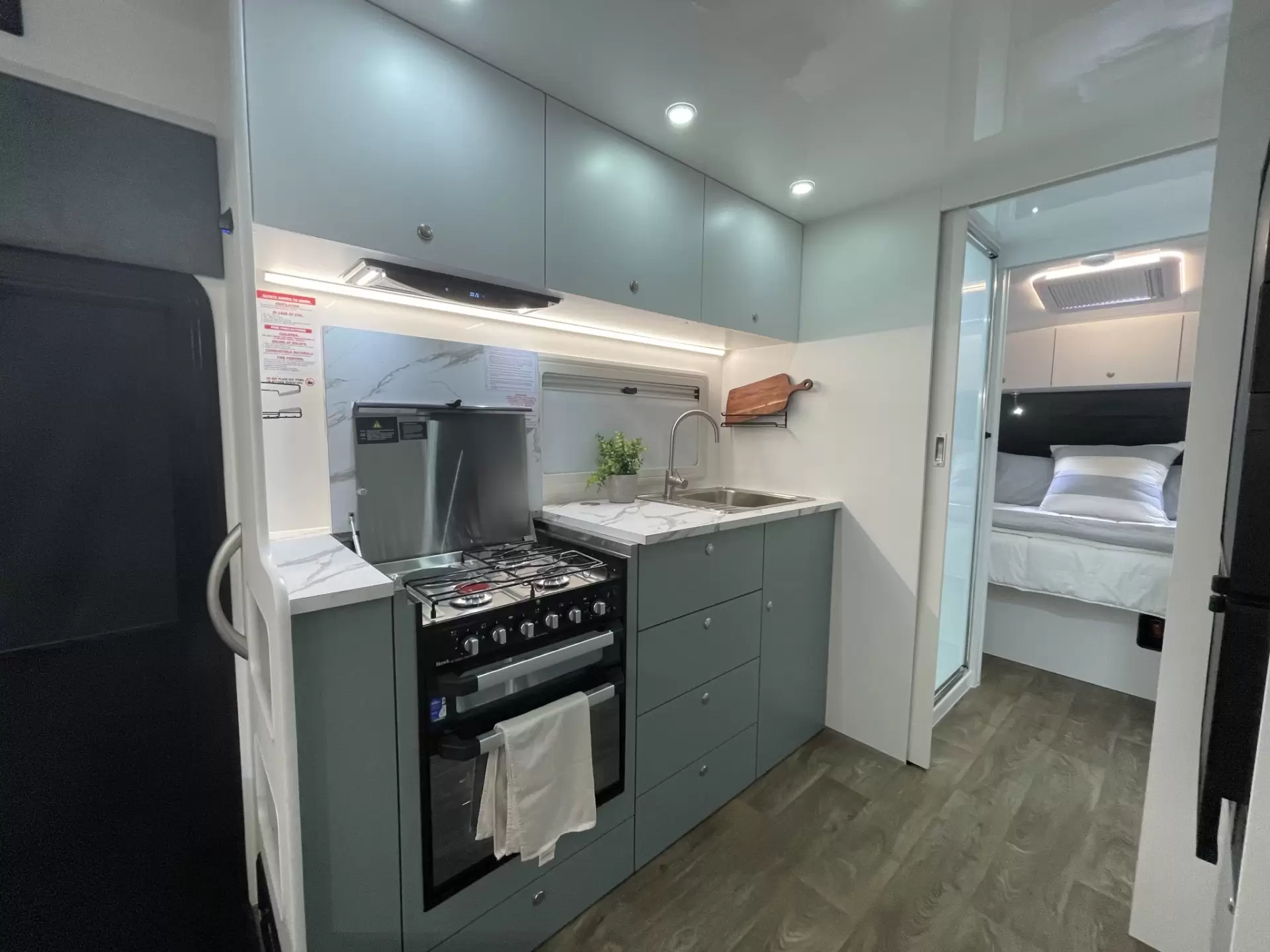 2026 Dreamhaven Tourline 22 Series Image