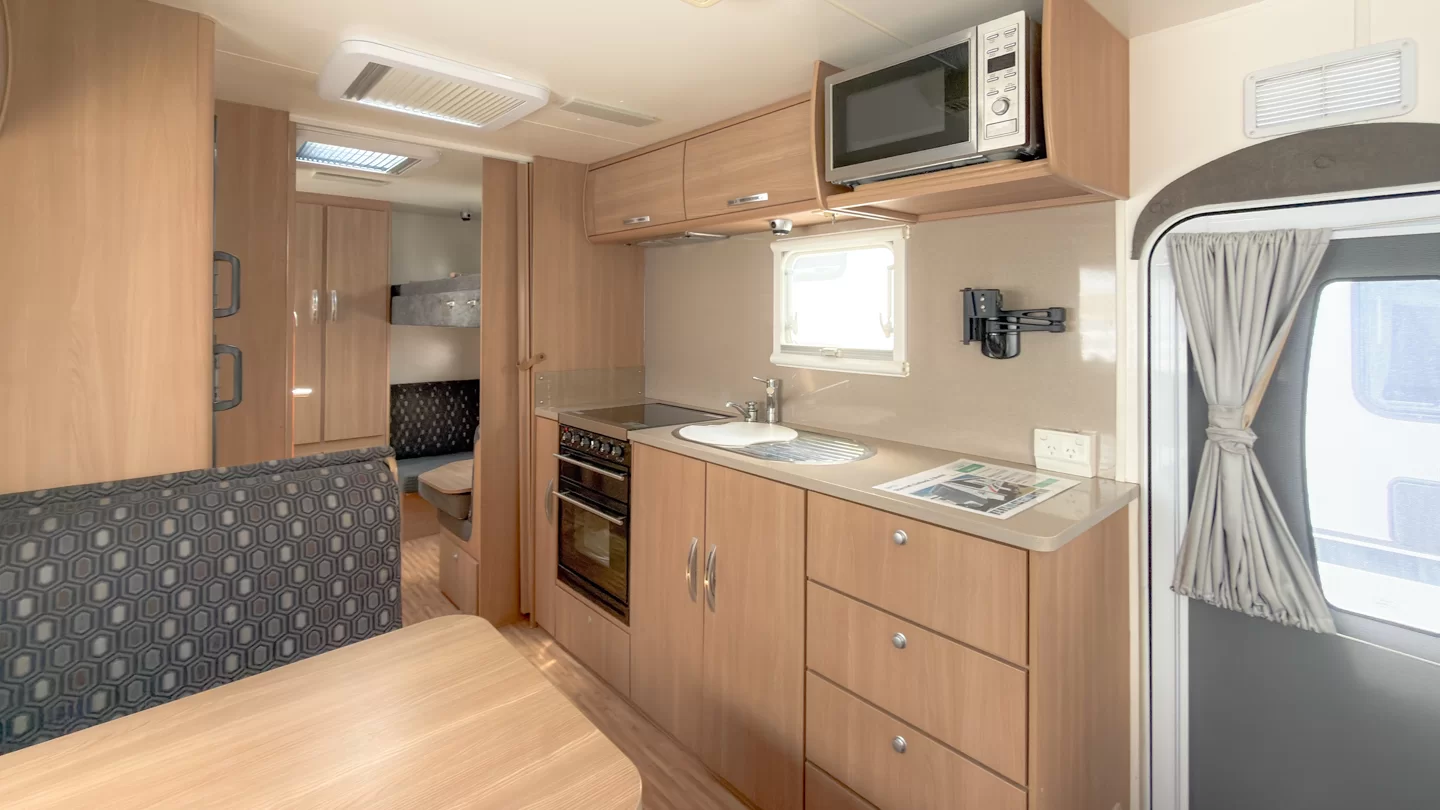 STARCRAFT OUTBACK 22.68 1