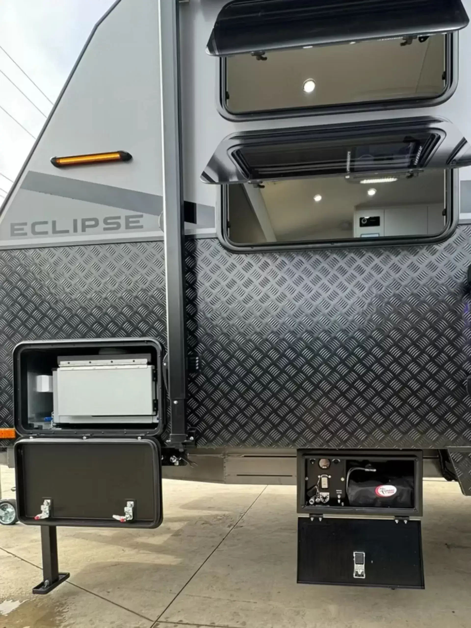 Caravan Exterior