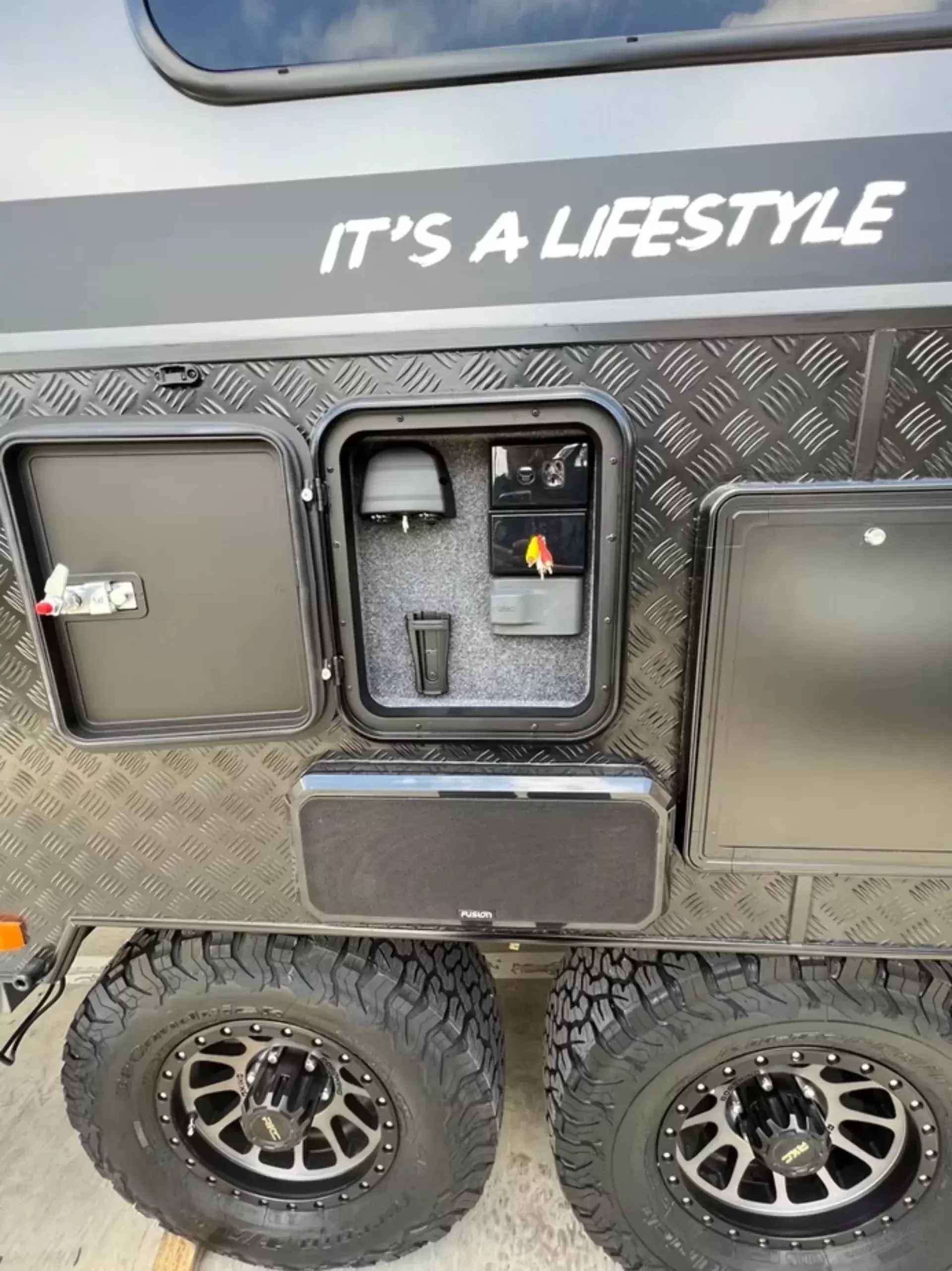 Caravan Exterior