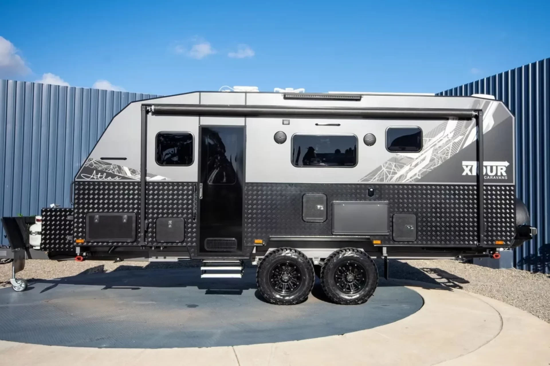 Caravan Exterior