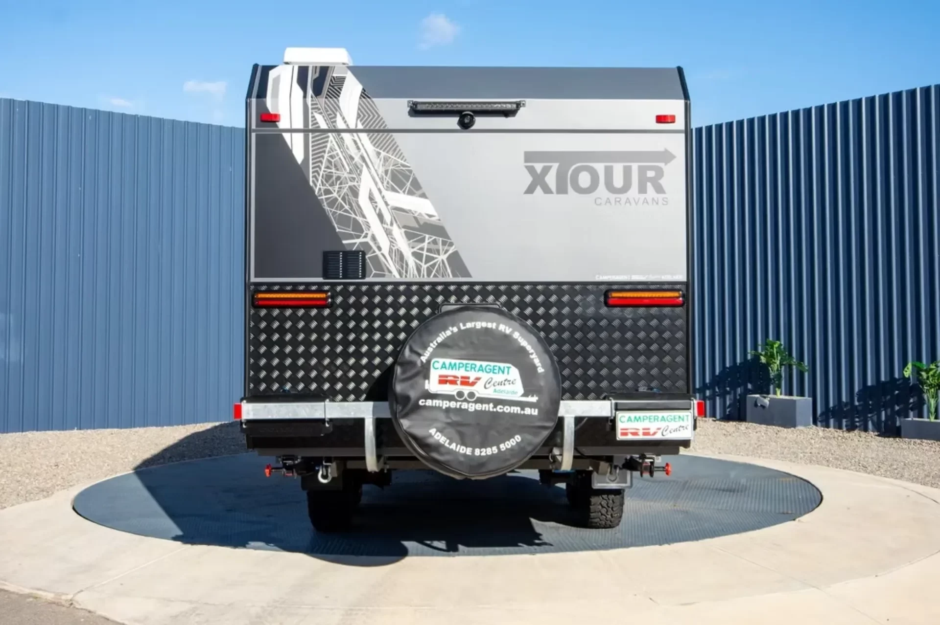 Caravan Exterior