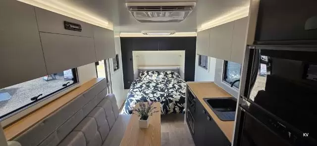 NEW 2025 TRAVELLER DESTINATION CRUISE 17′