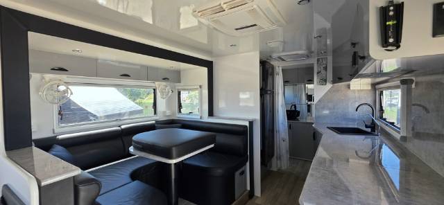 USED 2023 REGENT CRUSIER RCC216 OFF ROAD CARAVAN 2 AXLE