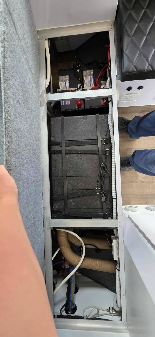 USED 2020 FANTASY CARAVAN F3S SERIES POP TOP 1 AXLE