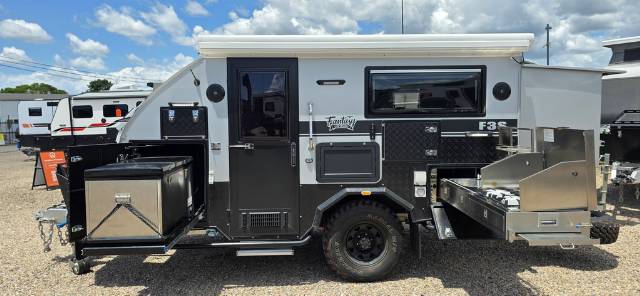 USED 2020 FANTASY CARAVAN F3S SERIES POP TOP 1 AXLE