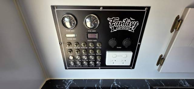 USED 2020 FANTASY CARAVAN F3S SERIES POP TOP 1 AXLE