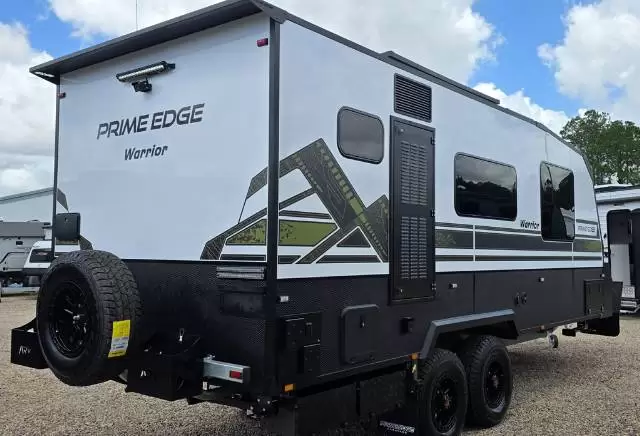 NEW 2025 PRIME EDGE CARAVANS WARRIOR 196