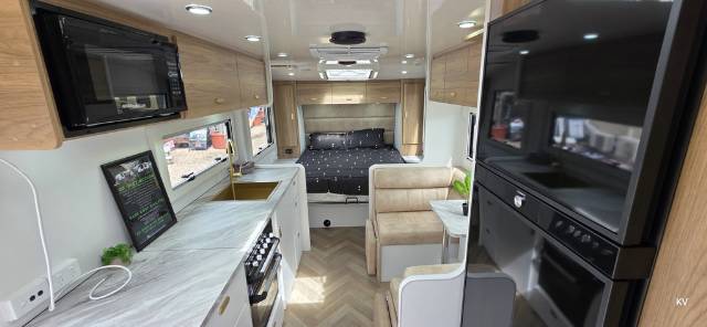NEW 2026 OPTION RV DISTINCTION 20′ RD OFF ROAD CARAVAN 2 AXLE