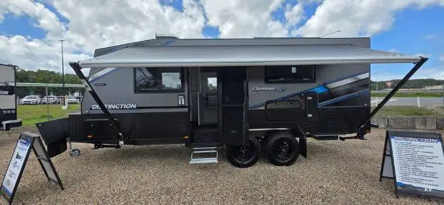 https://media-caravea.syd1.digitaloceanspaces.com/caravans/33EC15216/image-1.webp?q=6GQNbWvcQ9