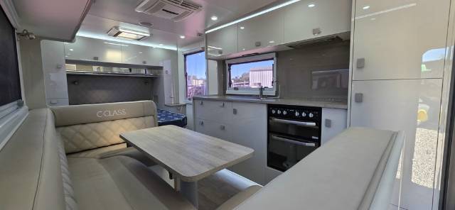 USED 2021 ESSENTIAL CARAVANS C-CLASS TOURING CARAVAN 2 AXLE