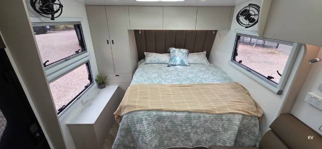 NEW 2026 PRIME EDGE CARAVANS ODYSSEY 21’6″ FAMILY OFF ROAD CARAVAN 2 AXLE