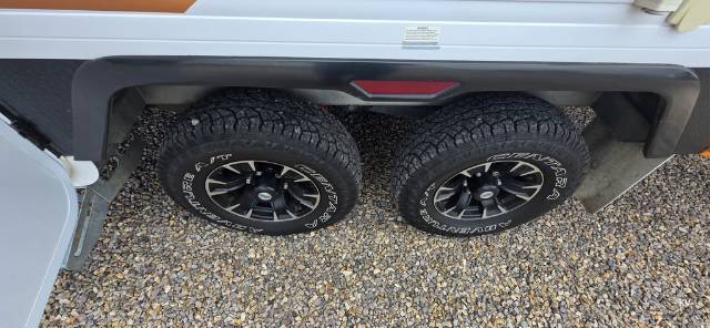 USED 2014 JAYCO STARCRAFT CARAVAN 2 AXLE