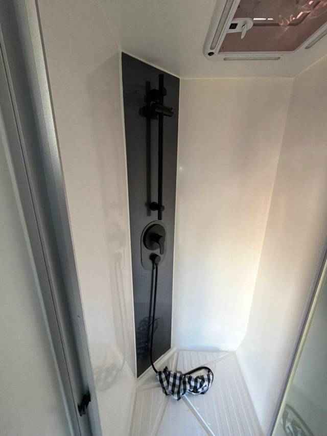 USED 2024 NOMADIC OFF-ROAD CAMPERS NORCA 18 OFF ROAD CARAVAN 1 AXLE