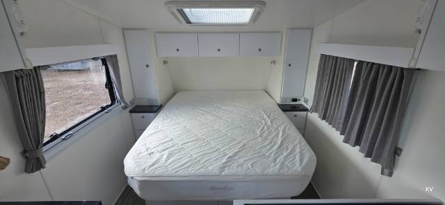 USED 2021 SPINIFEX CARAVANS NOMADIX 20’6″ CARAVAN 2 AXLE