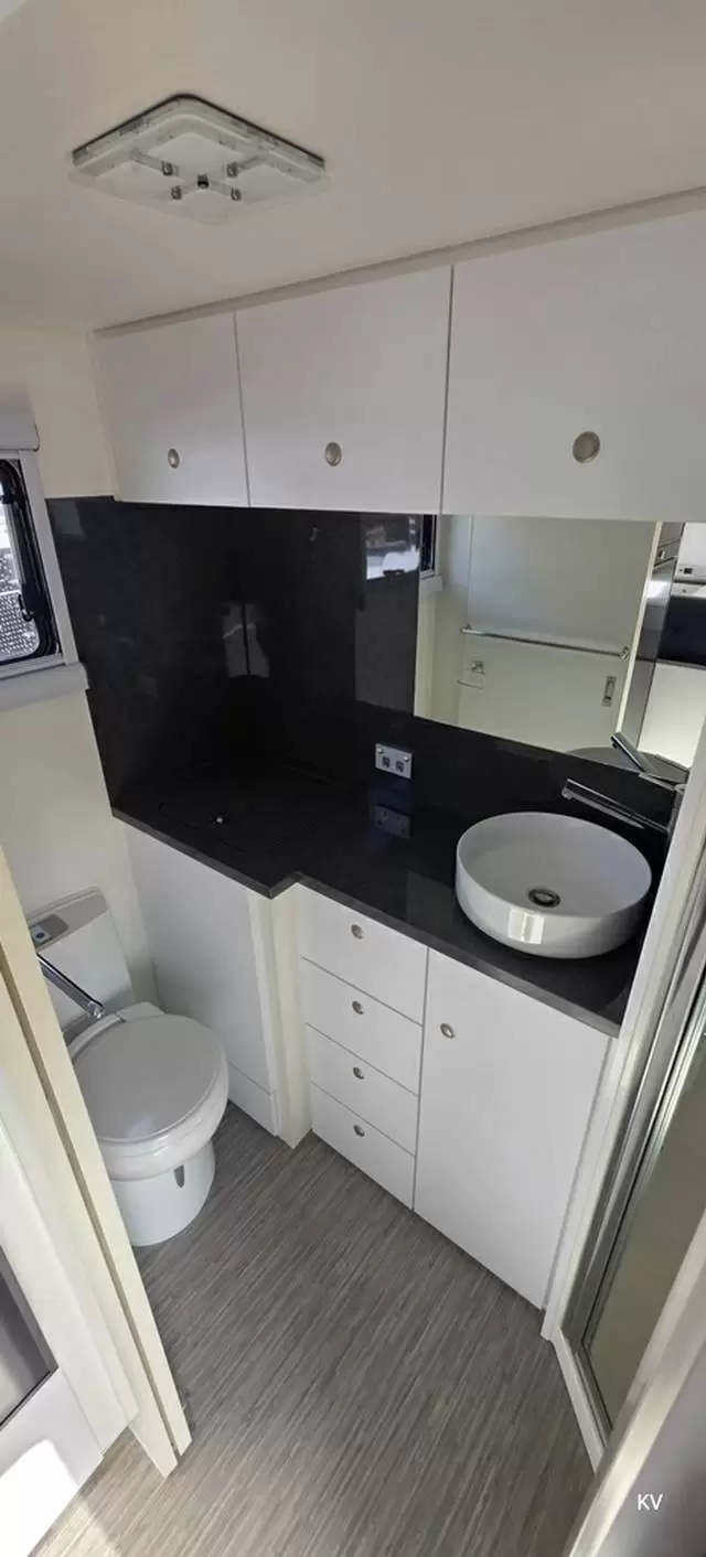 USED 2021 SPINIFEX CARAVANS NOMADIX 20’6″