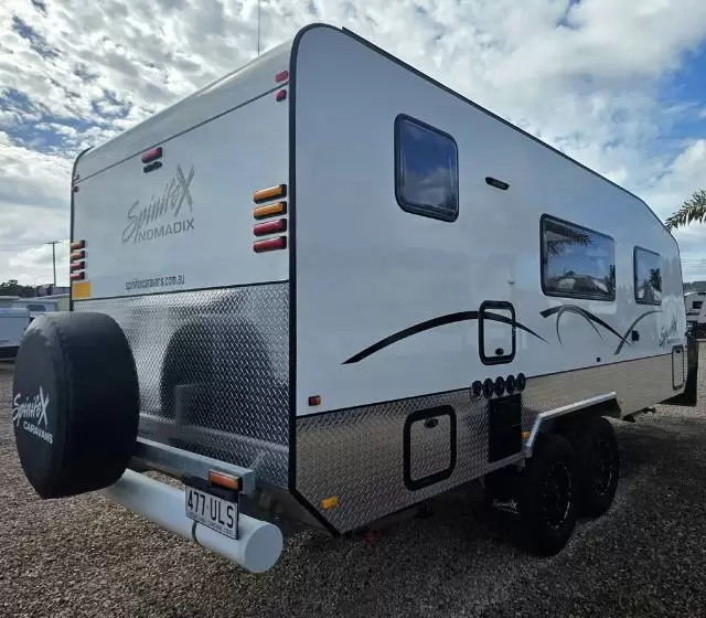 https://media-caravea.syd1.digitaloceanspaces.com/caravans/33EC16584/image-9.webp?q=76SwPszMlO