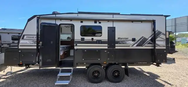 https://media-caravea.syd1.digitaloceanspaces.com/caravans/33EC17032/image-2.webp?q=ePuVGitzRg