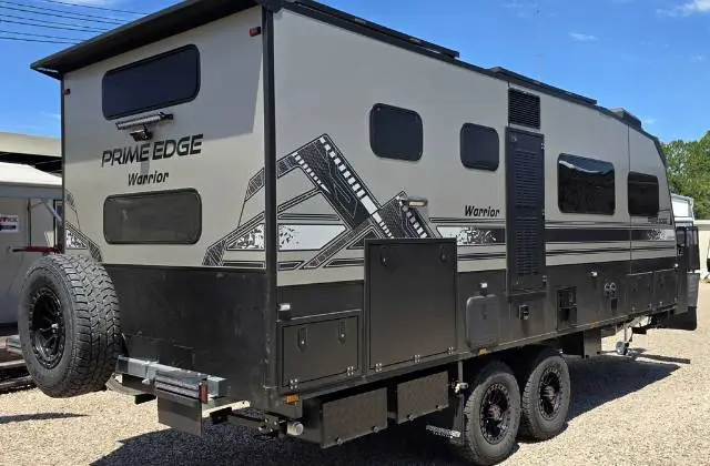 https://media-caravea.syd1.digitaloceanspaces.com/caravans/33EC17032/image-8.webp?q=VYHmb4Zbjf