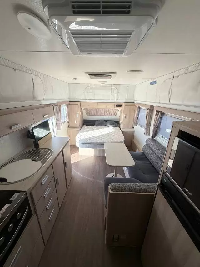 USED 2017 JAYCO STARCRAFT
