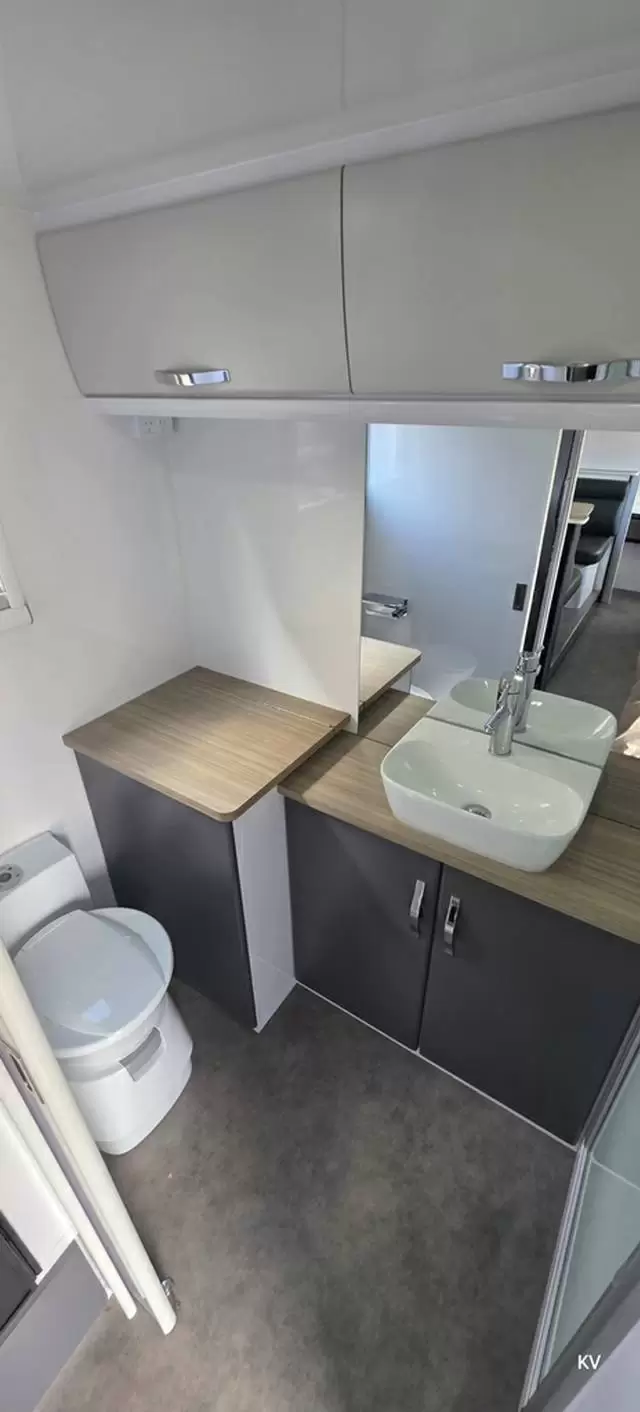 USED 2024 SNOWY RIVER SRC22s
