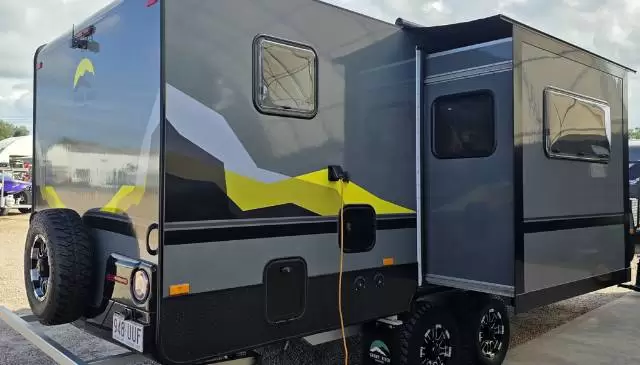 USED 2024 SNOWY RIVER SRC22s