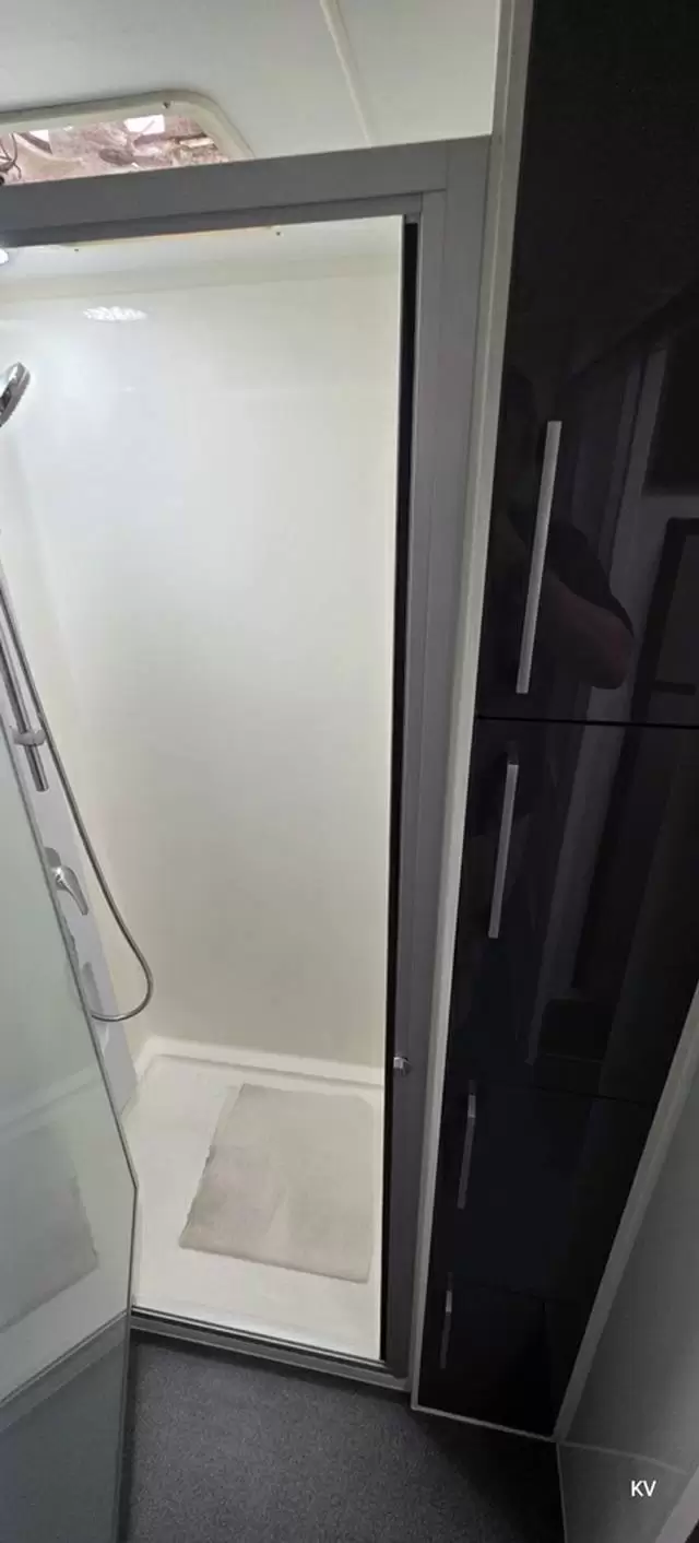 USED 2016 NEXTGEN BLACKLINE 20’6″