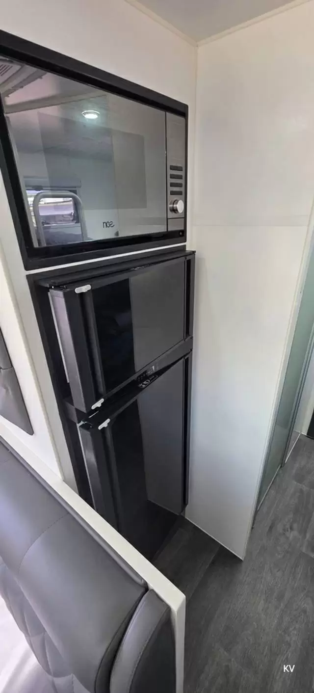 USED 2023 DESIGN RV FORERUNNER FAMILY BUNKS 2