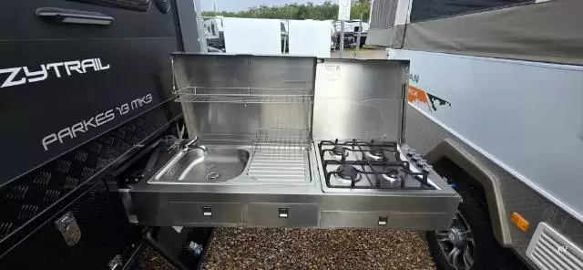 USED 2025 EZYTRAIL PARKES 13 MK3