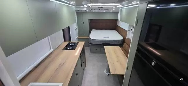 USED 2025 PRIME EDGE CARAVANS ODYSSEY 21’6″ BUNKS X 2
