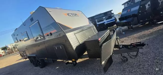 USED 2023 NETWORK RV VICTORY 19’6″