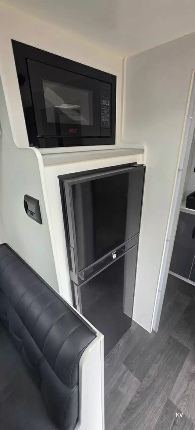 USED 2022 SUPREME CLASSIC TERRITORY